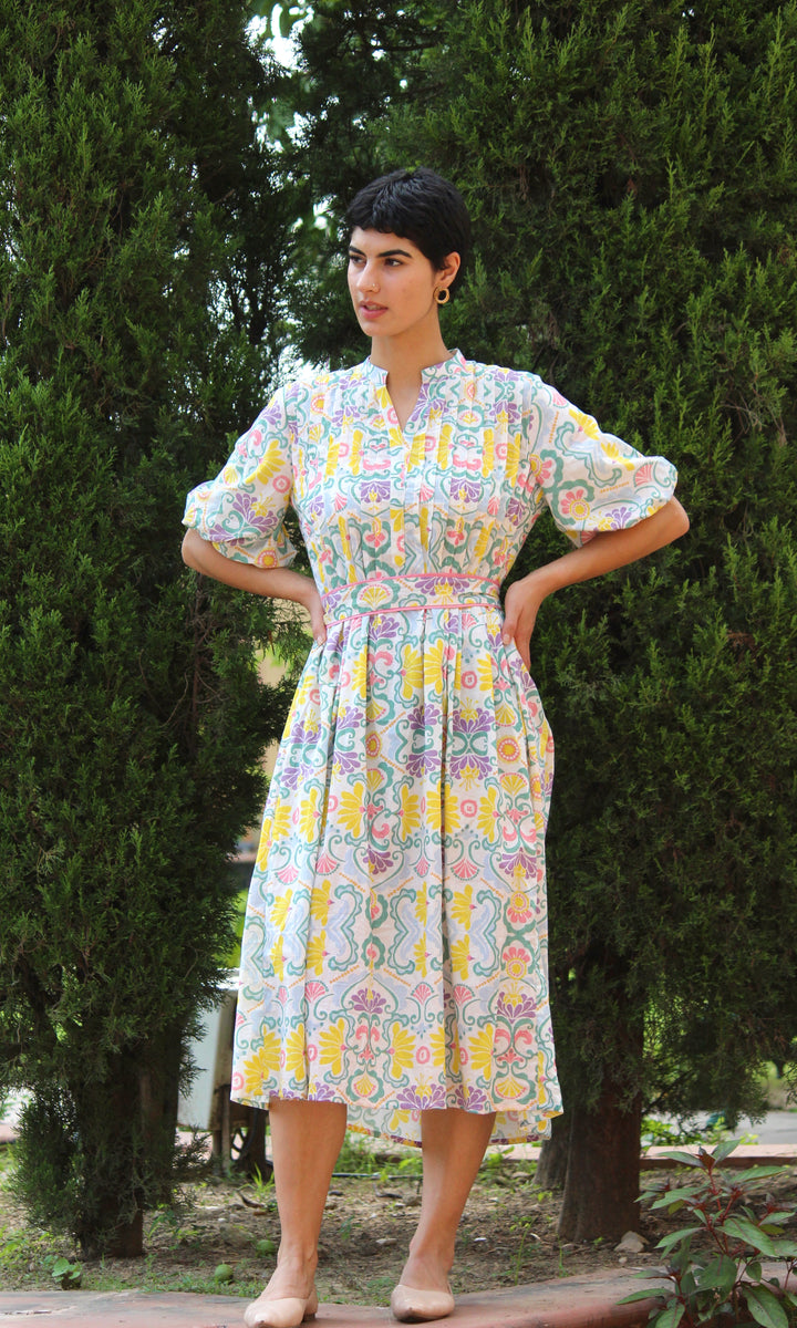 Jantar mantar Midi Dress