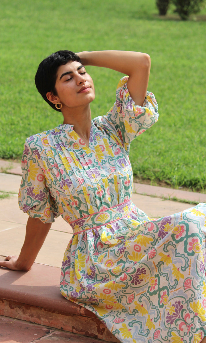 Jantar mantar Midi Dress