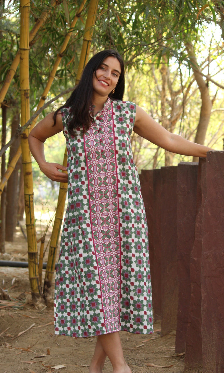 Orchid sleeveless Dress