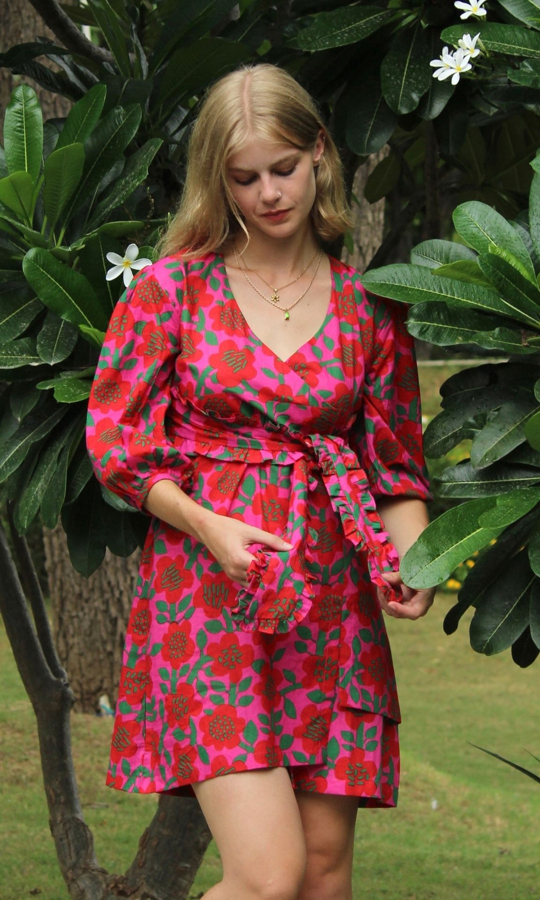 BERRY BLUSH SHORT DRESS