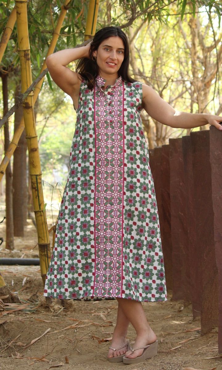 Orchid sleeveless Dress