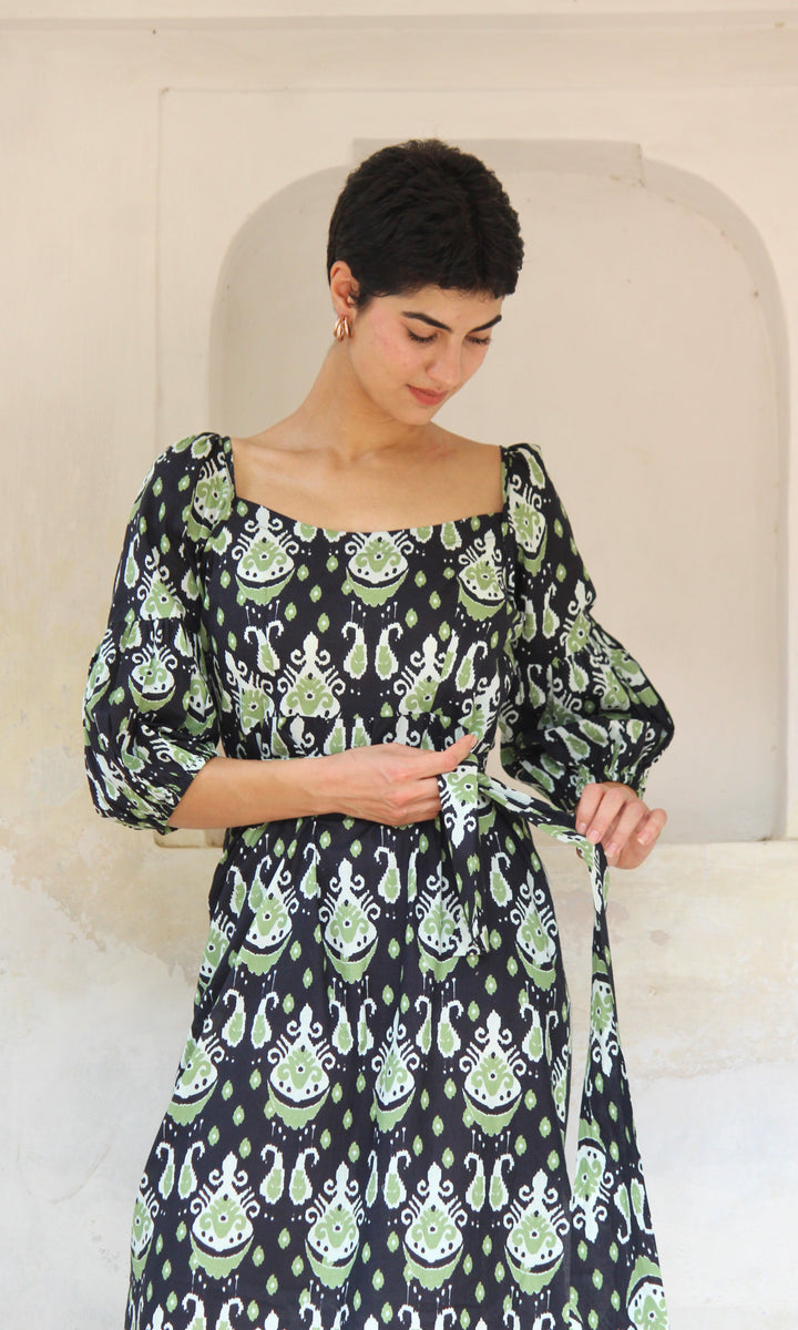 Sila Dress with Belt