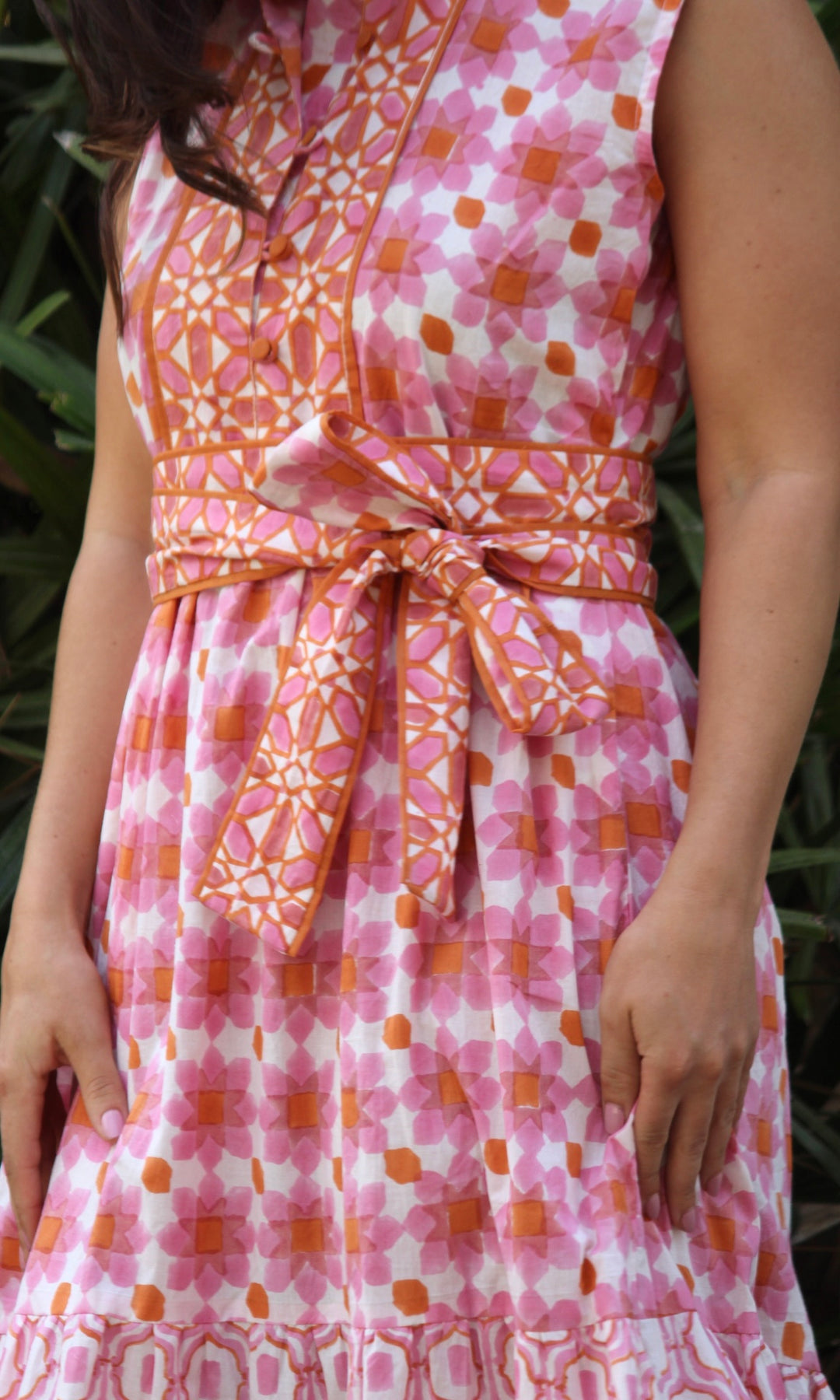 Daylily Midi sleeveless Dress